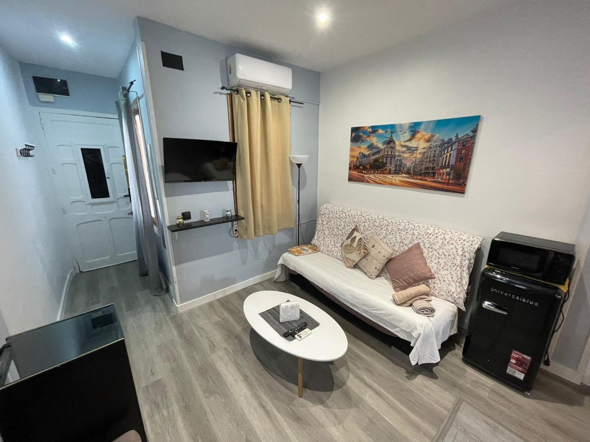 Plaza De La Cebada Apartment Мадрид Екстериор снимка